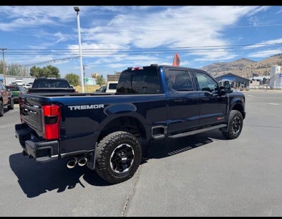 2025 Ford F-350SD Platinum