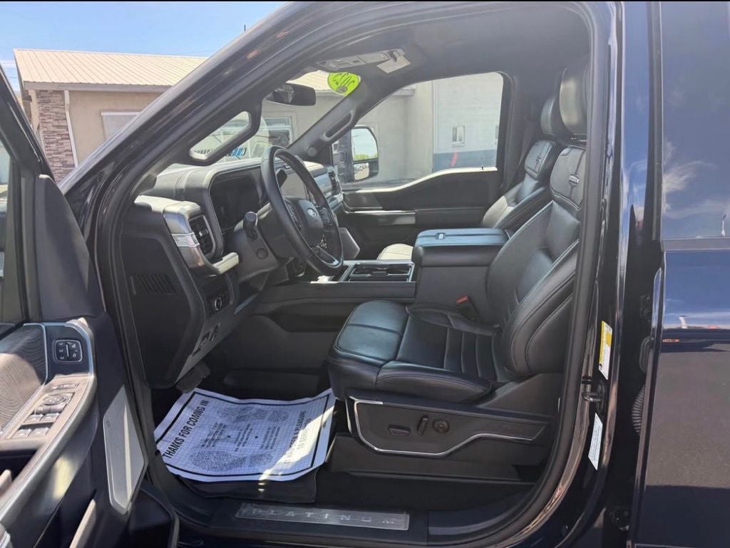 2025 Ford F-350SD Platinum