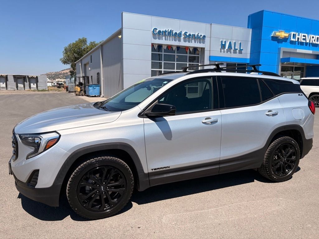 2021 GMC Terrain SLE