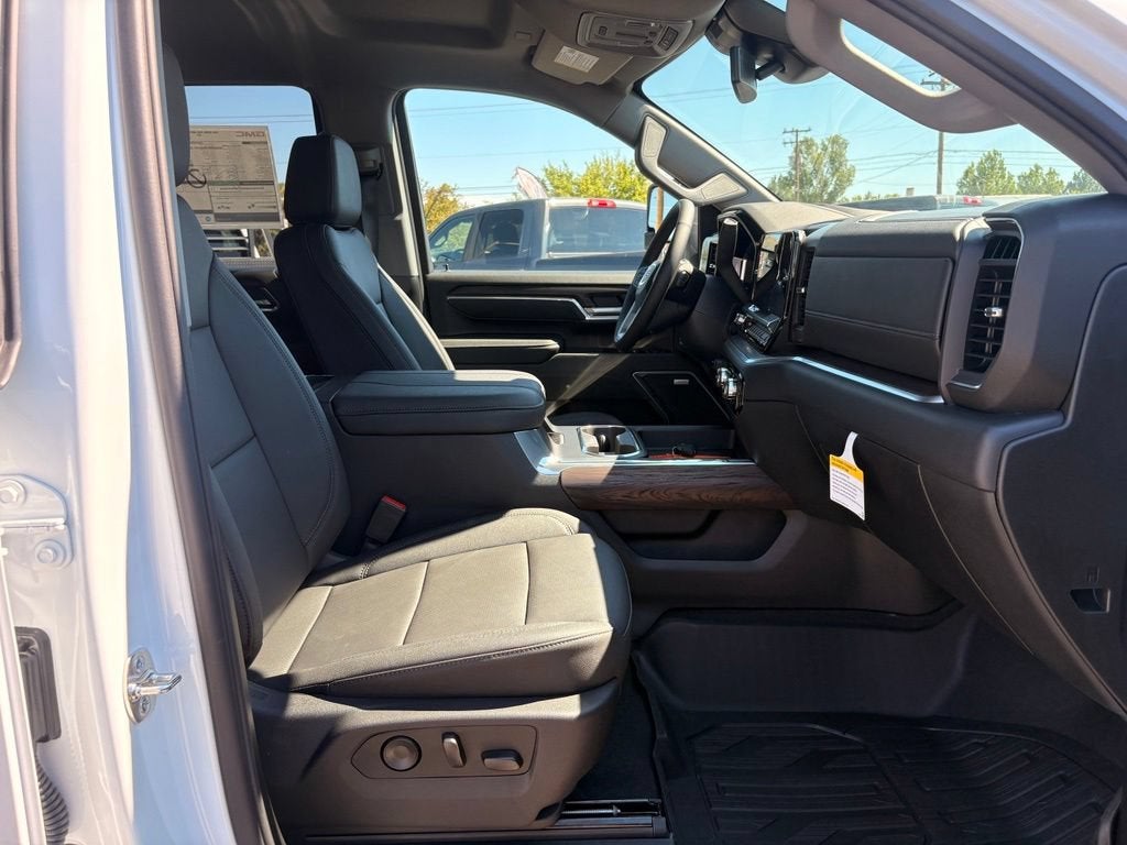 2026 GMC Sierra 3500 HD SLT
