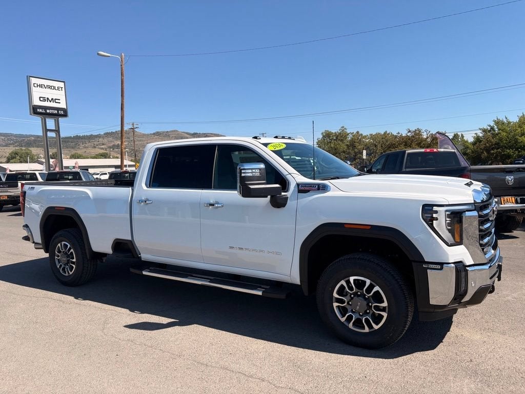 2026 GMC Sierra 3500 HD SLT