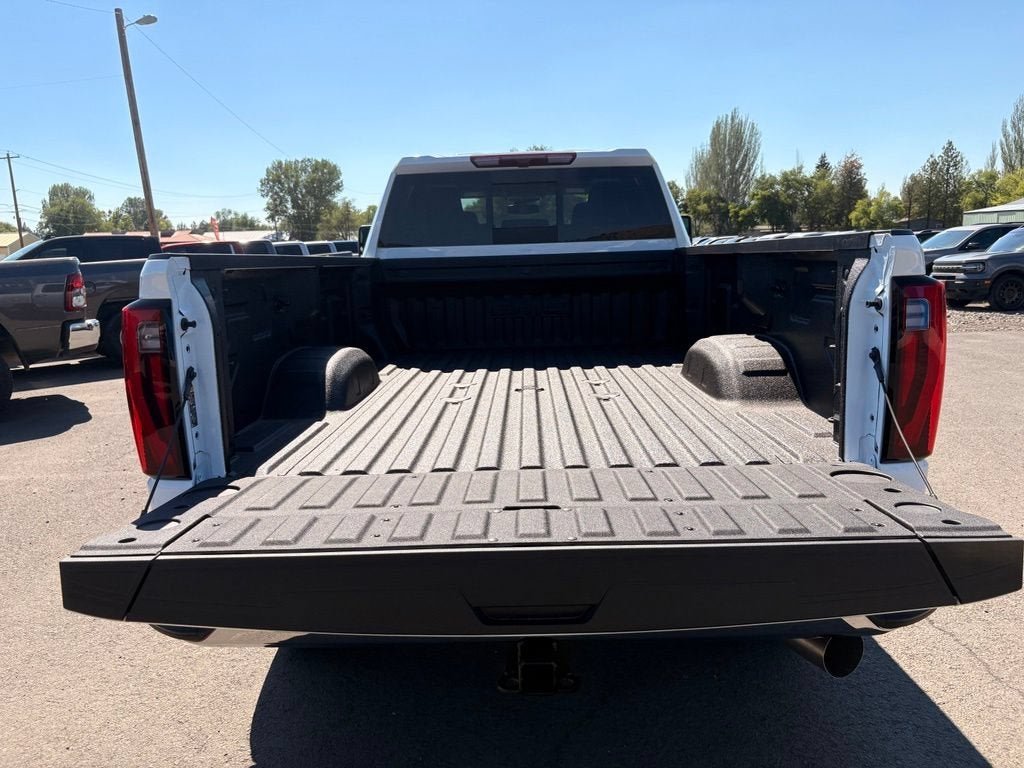 2026 GMC Sierra 3500 HD SLT