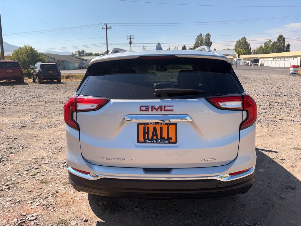 2022 GMC Terrain SLT